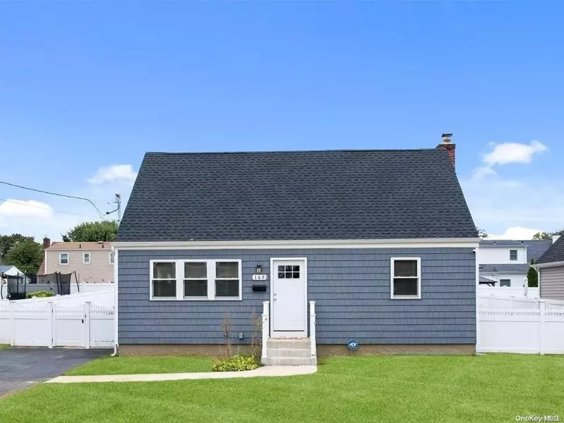 169 W 20th ST, Deer Park, NY 11729