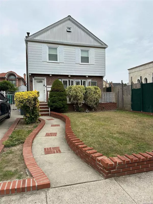 Fresh Meadows, NY 11366,75-75 180th ST