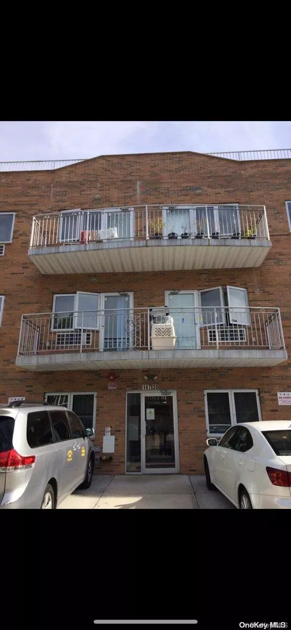 Flushing, NY 11355,147-30 Barclay AVE #3B