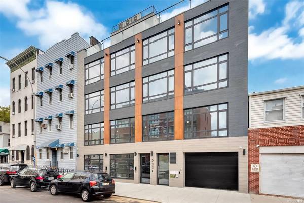 532 Lorimer ST #1B, Williamsburg, NY 11211