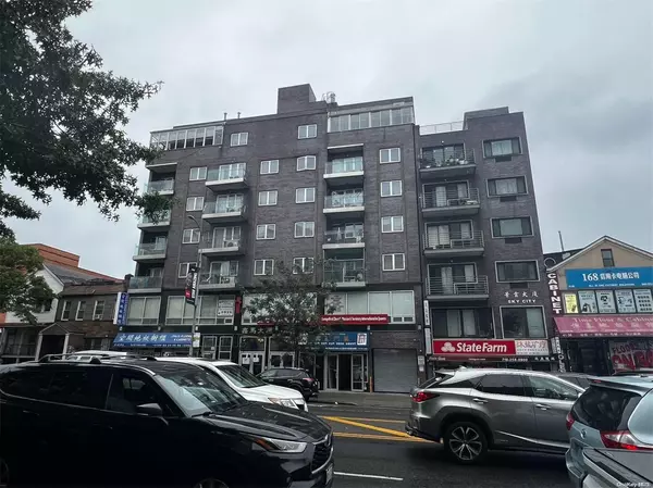 41-42 College Point BLVD #4C, Flushing, NY 11355