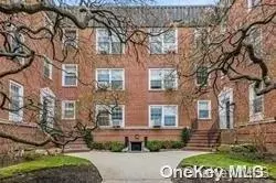 230 Central AVE #2-H, Lawrence, NY 11559