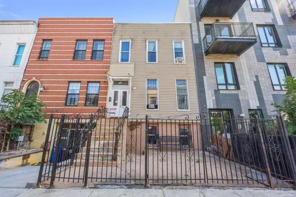 Bushwick, NY 11221,102 Himrod ST