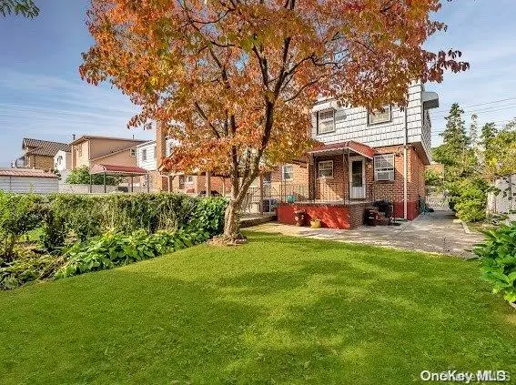 147-40 20th RD, Whitestone, NY 11357