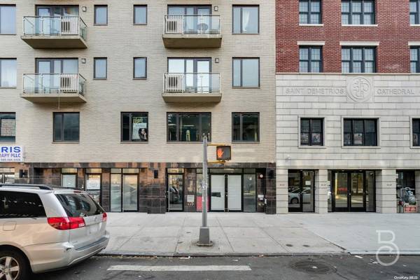 30-63 31st ST #C3, Astoria, NY 11102