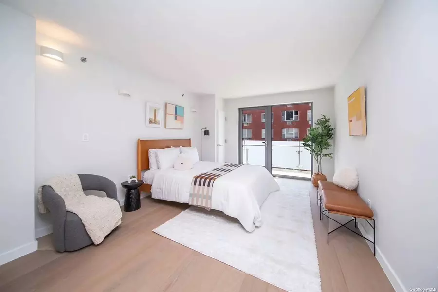 136-80 41 AVE #5D, Flushing, NY 11355