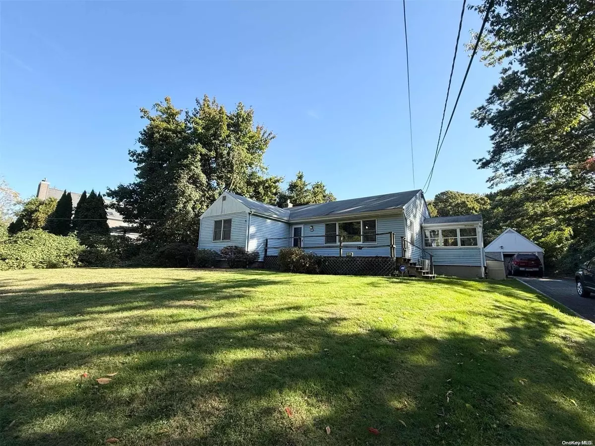 Northport, NY 11768,21 Rinaldo RD