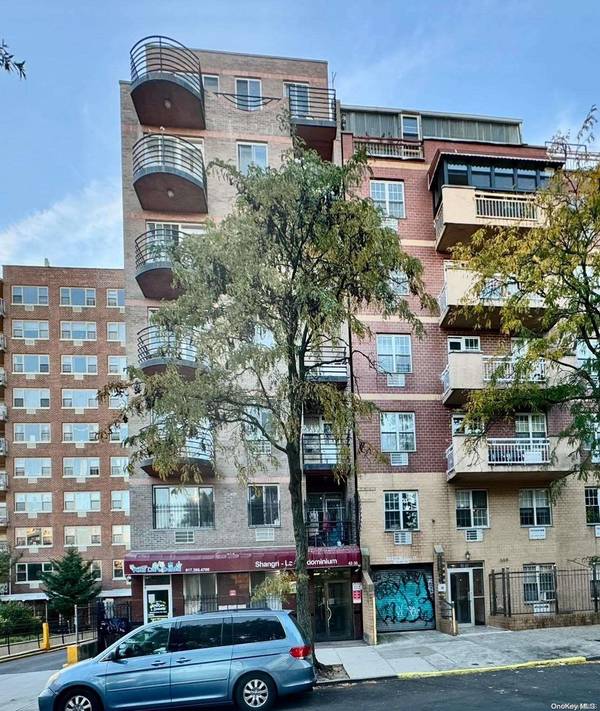 42-36 82nd ST #3B, Elmhurst, NY 11373