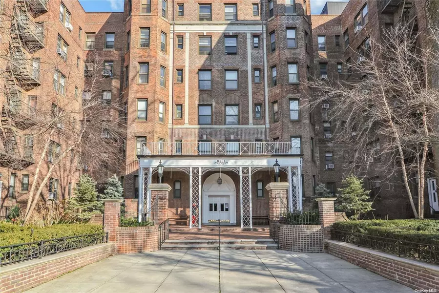 84-51 Beverly Road #2N, Kew Gardens, NY 11415
