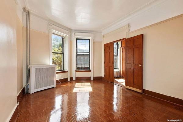 Bed-stuy, NY 11216,161 Monroe ST