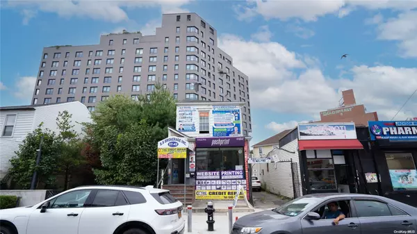 Jackson Heights, NY 11372,37-42 72nd ST