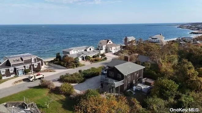 Montauk, NY 11954,21 Captain Kidds PATH