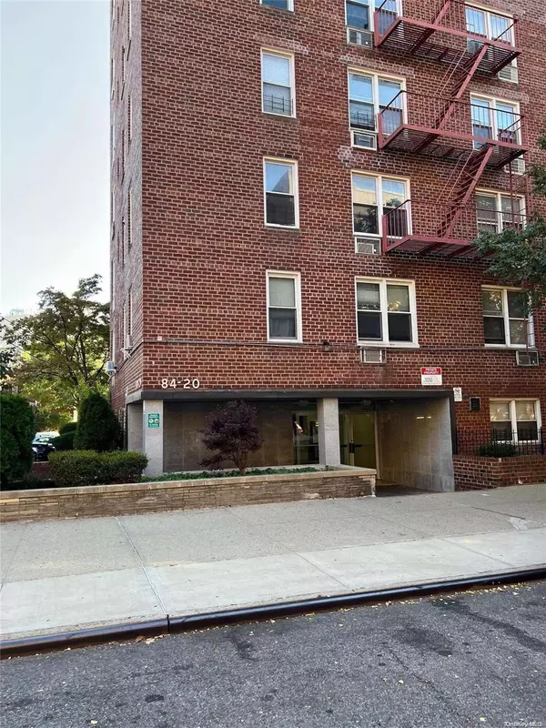 84-20 51th Ave #6H, Elmhurst, NY 11373