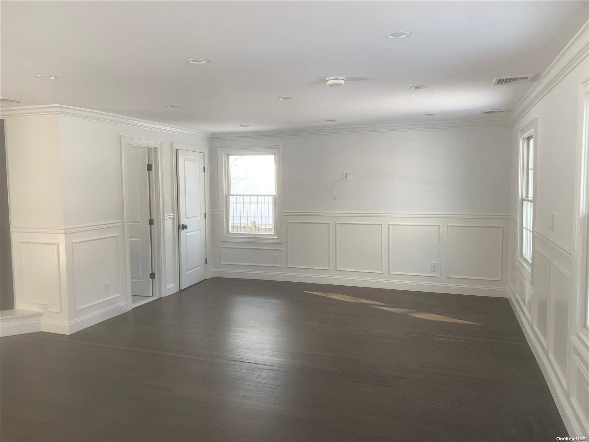 Merrick, NY 11566,70 Nancy BLVD