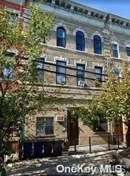 Ridgewood, NY 11385,478 Woodward Ave #3L