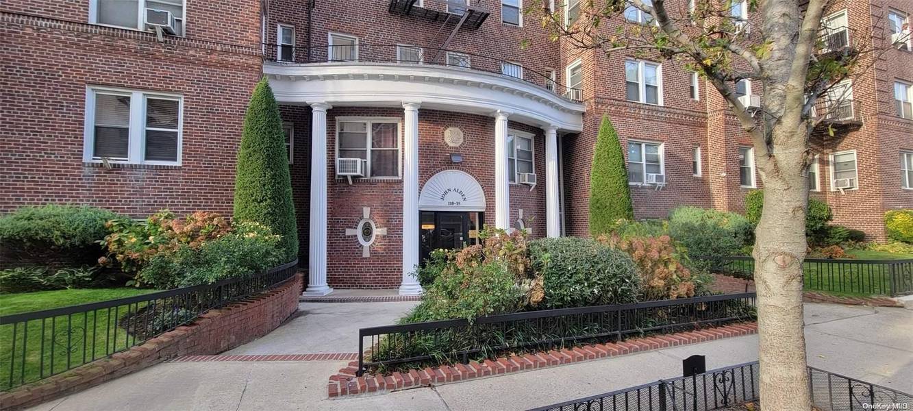 110-35 72nd RD #405, Forest Hills, NY 11375