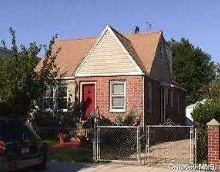 130-58 224th ST, Laurelton, NY 11413