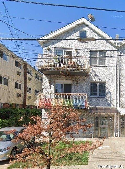 Jamaica Estates, NY 11432,8620 Kingston