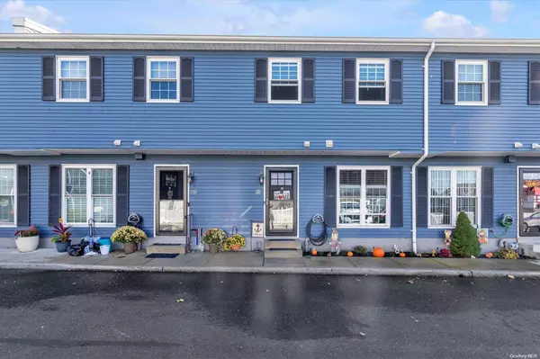 116 Westend AVE #24,  Freeport,  NY 11520