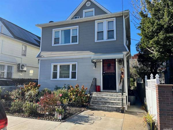 89-10 133rd ST, Richmond Hill, NY 11418