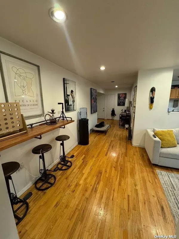 Flushing, NY 11358,170-06 Crocheron AVE #1F