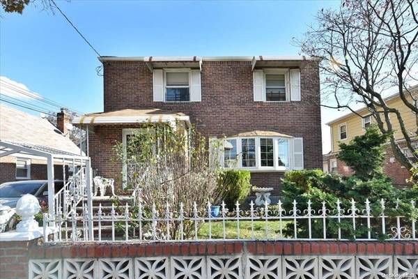 109-11 225th ST, Queens Village, NY 11429