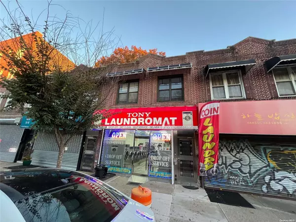 Flushing, NY 11354,151-27 34th AVE