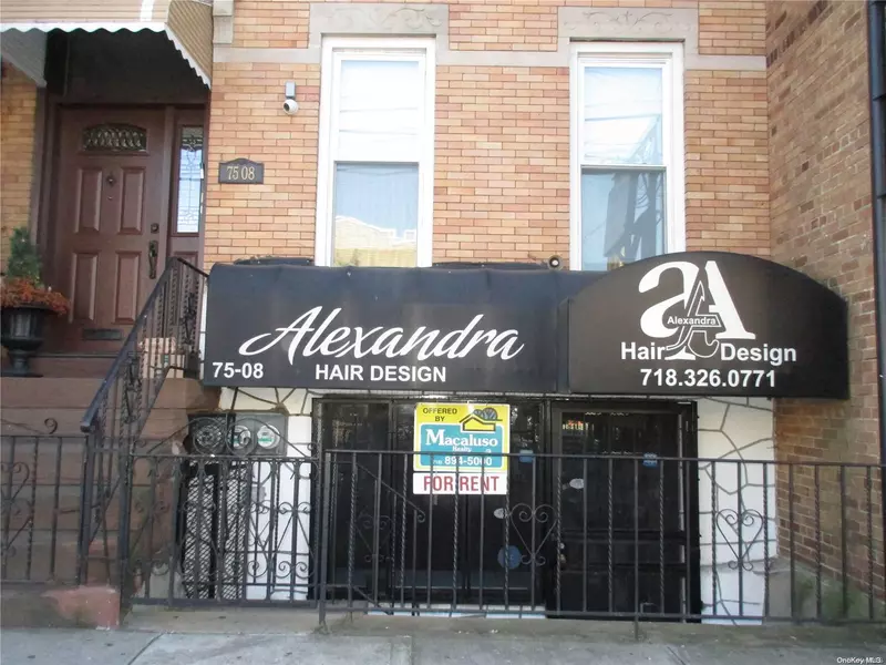 75-08 Metropolitan AVE #lower, Middle Village, NY 11379