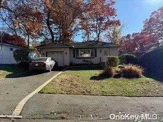 Ronkonkoma, NY 11779,236 Wildwood RD