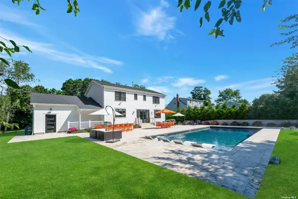 165 Marine PL, Greenport, NY 11944