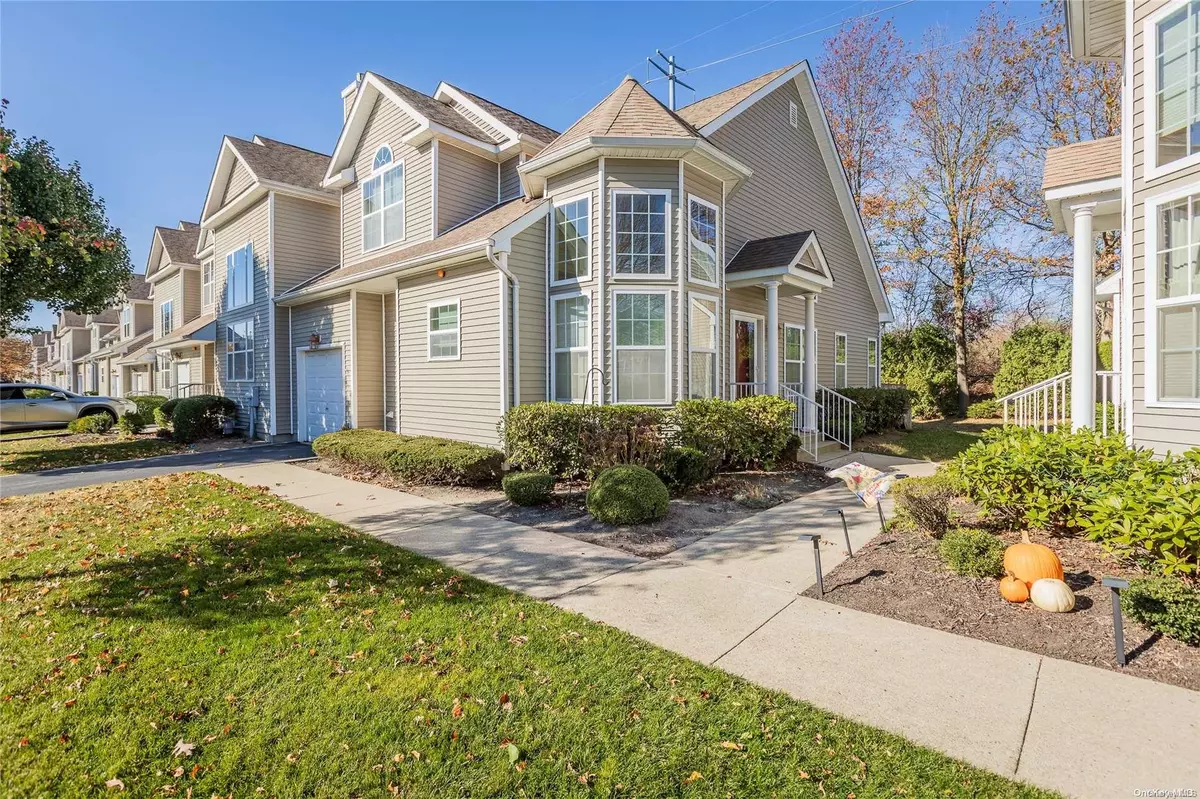 Miller Place, NY 11764,32 Avery LN #32