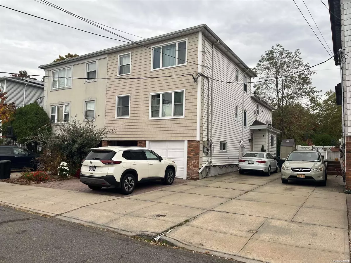 Bayside, NY 11360,208-14 15th DR