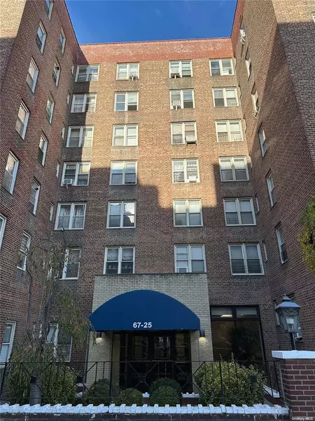 67-25 Dartmouth ST #3N, Forest Hills, NY 11375