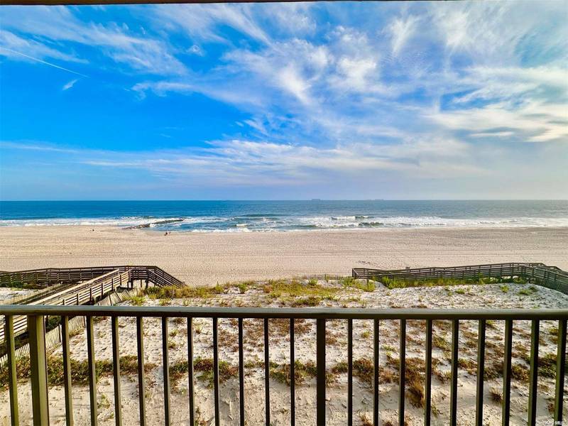 650 Shore Rd #4F, Long Beach, NY 11561