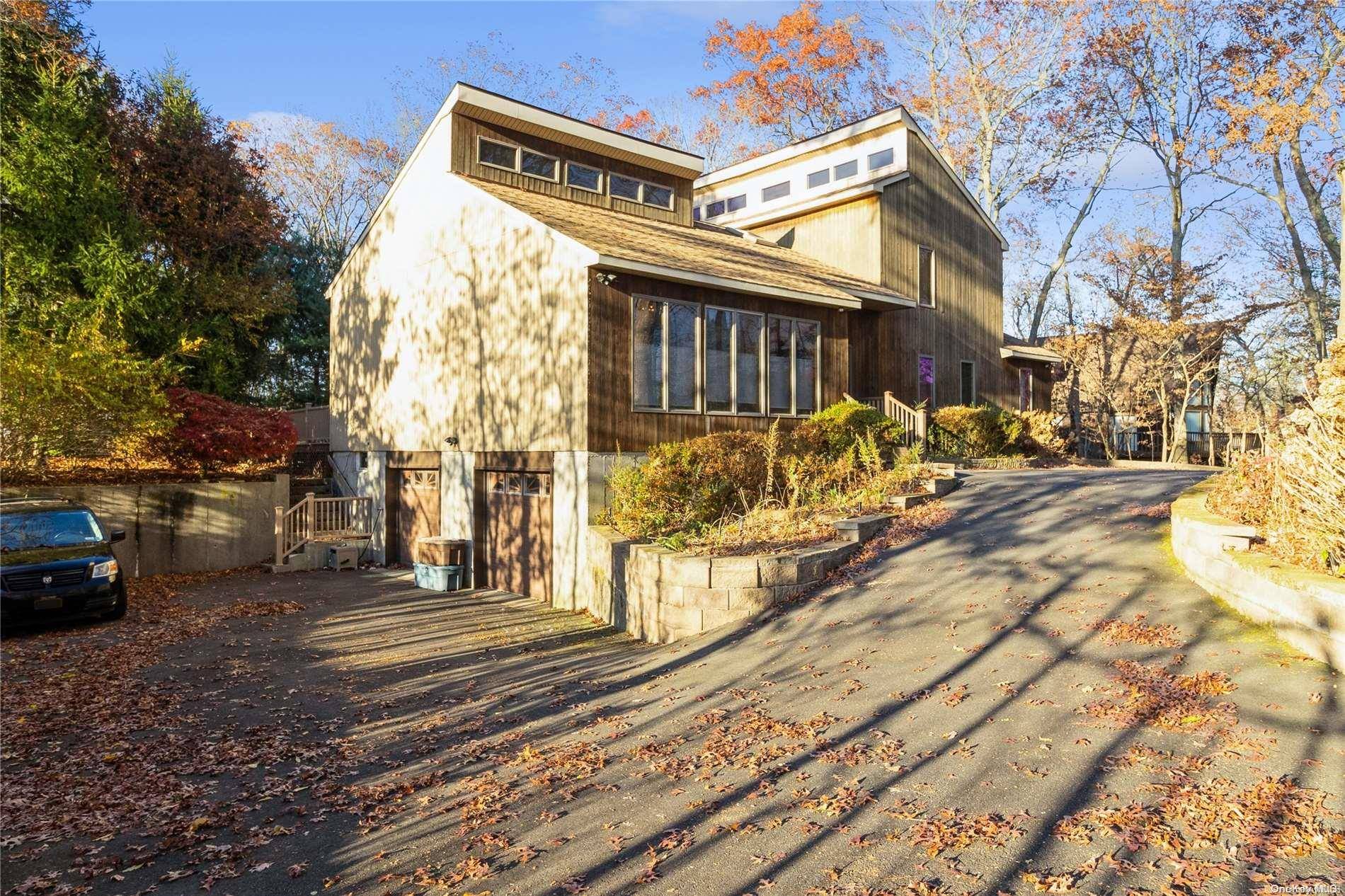 Calverton, NY 11933,1572 Middle RD