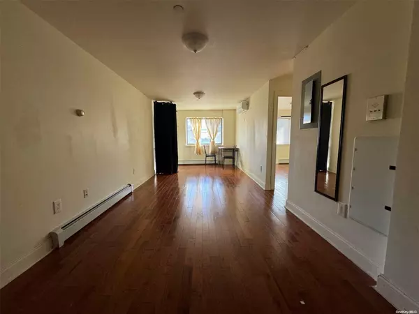 Flushing, NY 11355,149-17 Sanford AVE #2A