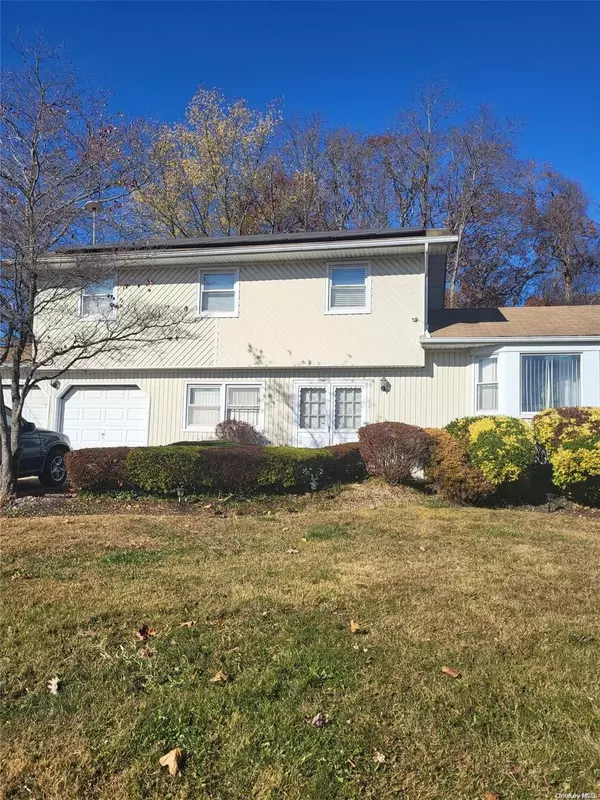 Wheatley Heights, NY 11798,Address not disclosed