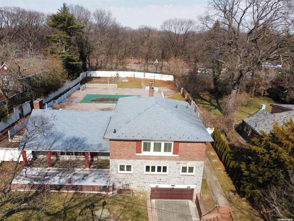 Holliswood, NY 11423,193-55 85th RD