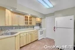 Ronkonkoma, NY 11779,29 May CT