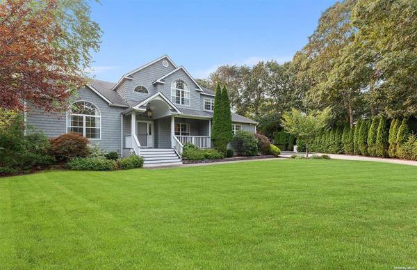 Quogue, NY 11959,1 Blueberry LN