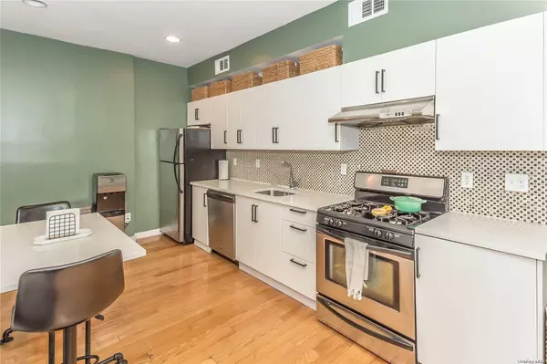 Sunset Park, NY 11220,320 57th ST