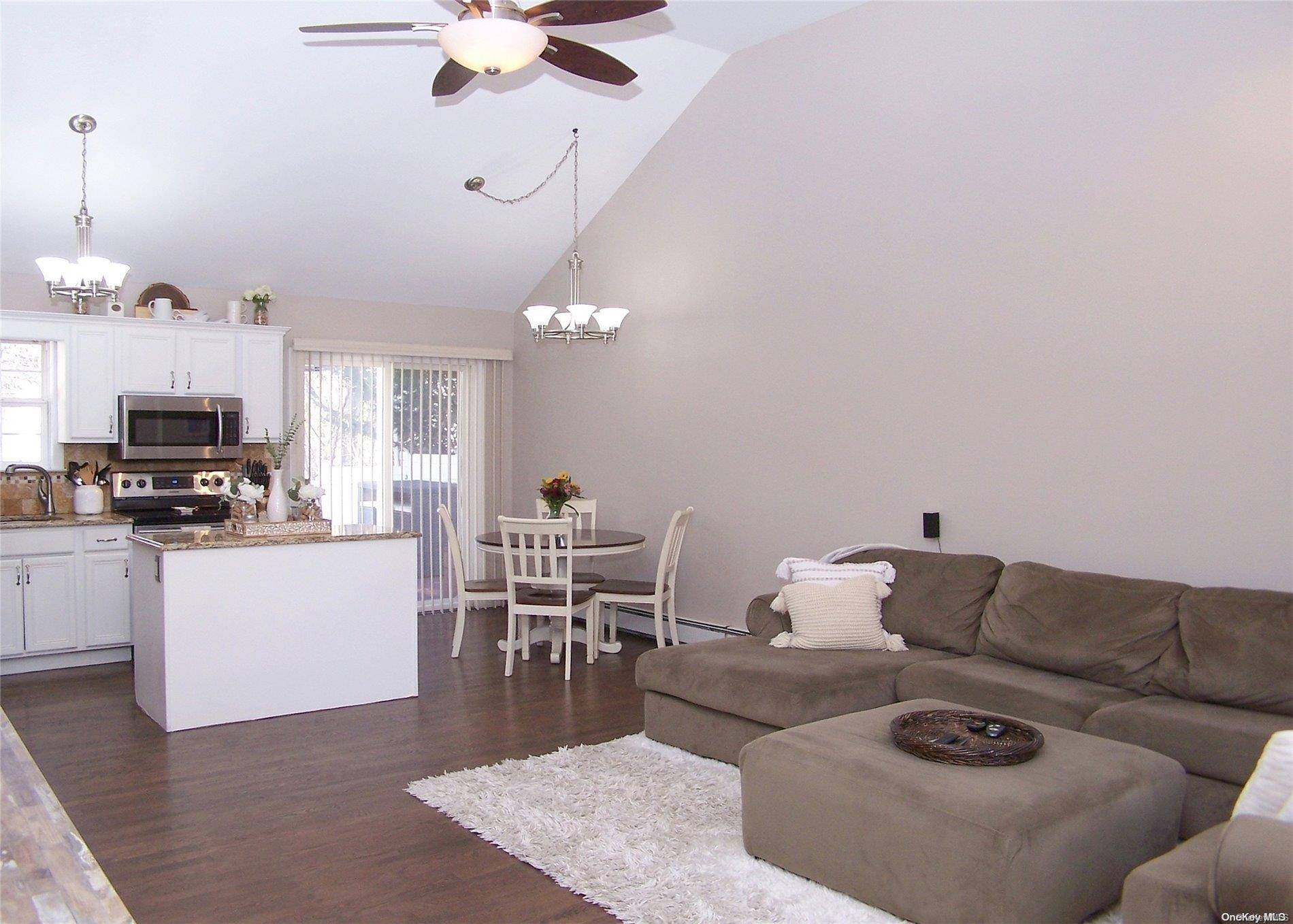 Rocky Point, NY 11778,57 Zenith RD