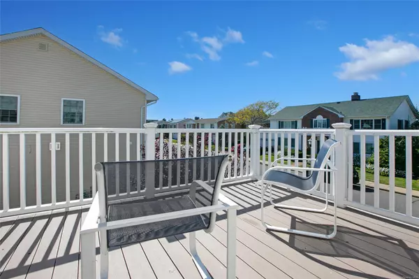 Lido Beach, NY 11561,Address not disclosed