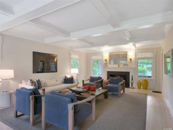 Quogue, NY 11959,7 Ocean AVE