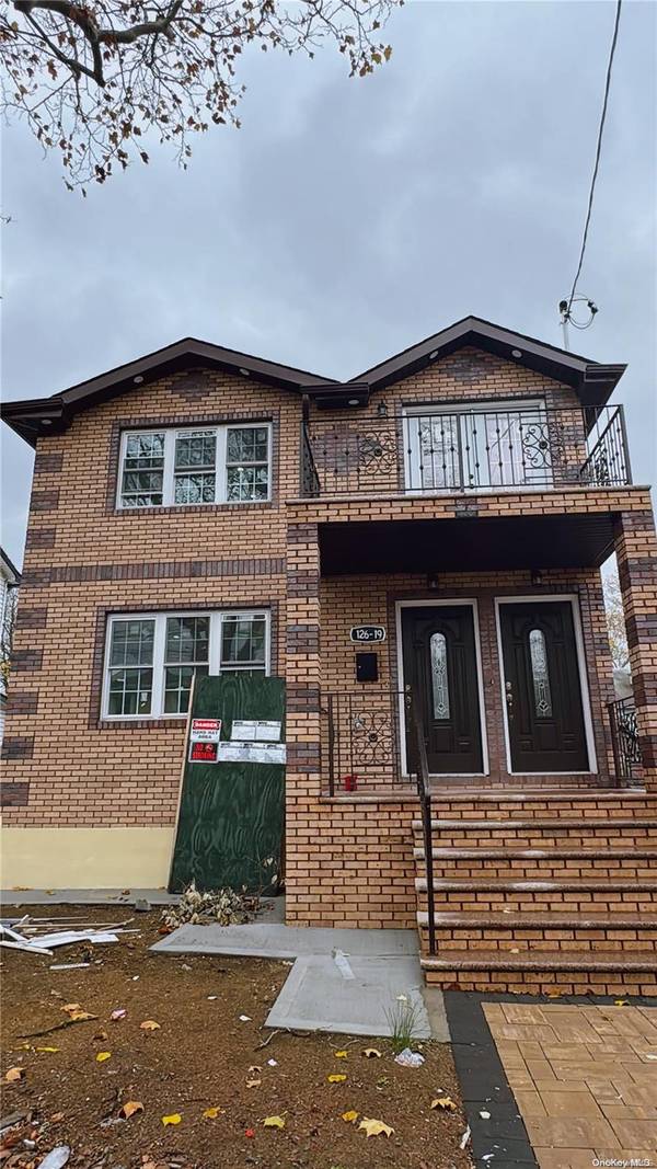 South Ozone Park, NY 11436,126-19 144th ST