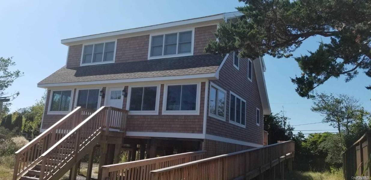 7 Crescent WALK, Ocean Beach, NY 11770
