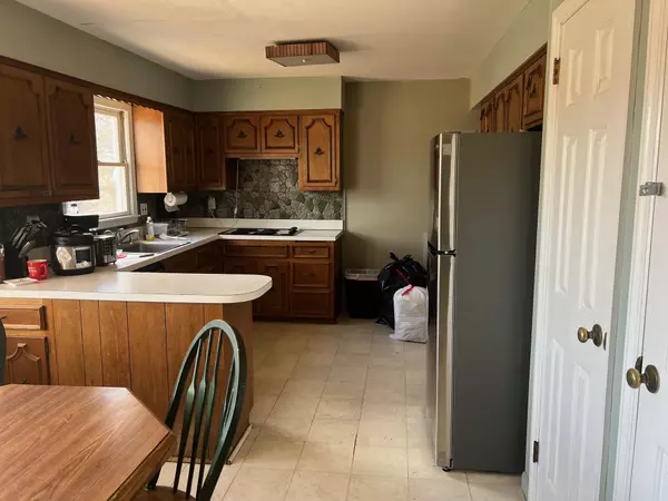 Setauket, NY 11733,15 Old Field Road