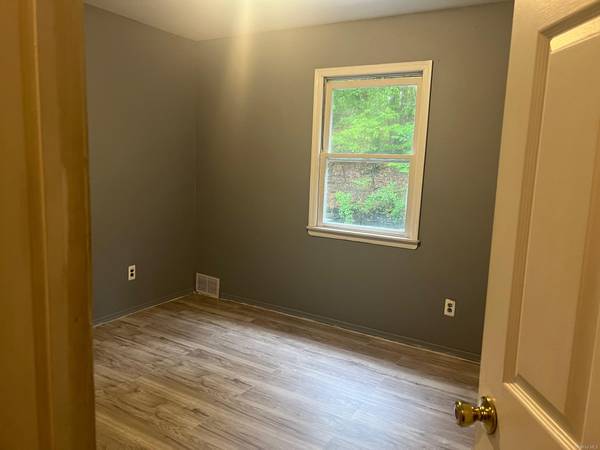 Setauket, NY 11733,15 Old Field Road