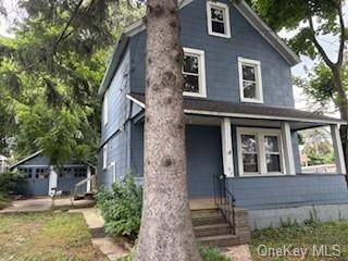 Huntington Station, NY 11746,62 Lowndes AVE