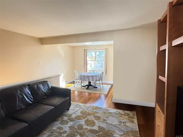 Queens Village, NY 11427,221-17 Braddock AVE #2 flr